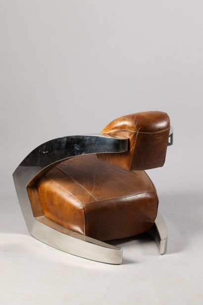 CONTEMPORARY PRODUCTION
Pair of 
