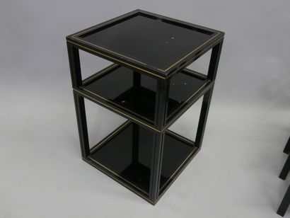 VANDEL Pierre
Série de 3 tables gigognes...