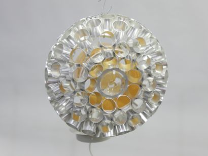CIRCA 70 / 80 
Pair of flattened ball-shaped...