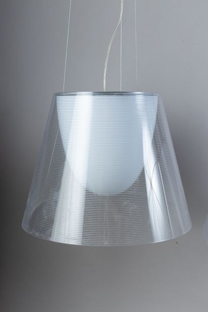 PHILIPPE STARK DESIGNER & FLOS DESIGNER
K.TRIBE,
2...