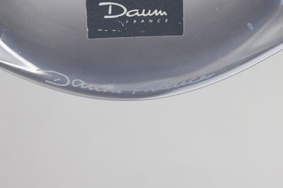 DAUM FRANCE 
Pendulette en pâte de verre...