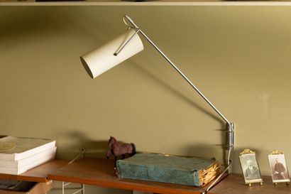 RAAK PAYS-BAS 
« C1582-37 »
Applique orientable...