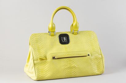 LONGCHAMP
Sac porté main en cuir jaune fluo...