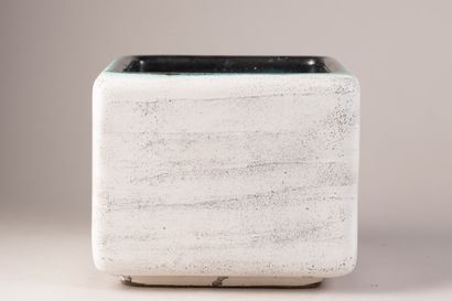 GEORGES JOUVE (1910-1964)
« Cache-pot quadrangulaire...