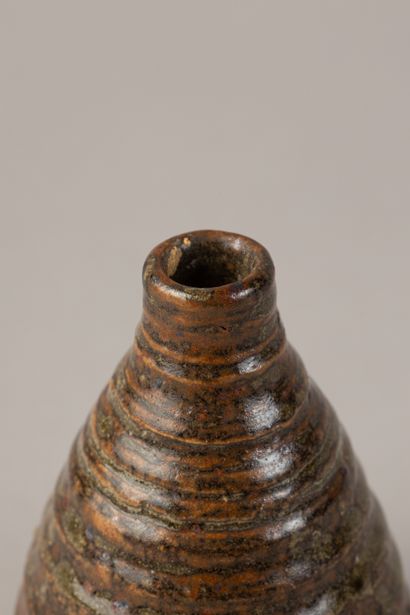 ELISABETH JOULIA (1925-2003)
Vase piriforme...