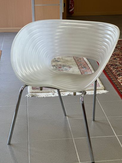 RON ARAD (NE EN 1951) DESIGNER & VITRA EDITEUR
«...