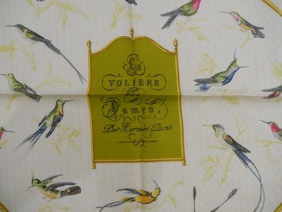 HERMES
scarf Volières des dames