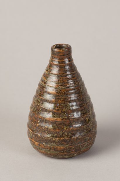 ELISABETH JOULIA (1925-2003)
Vase piriforme...