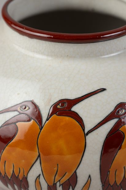 LA LOUVIERE and KERALOUVE enamels
2 small...