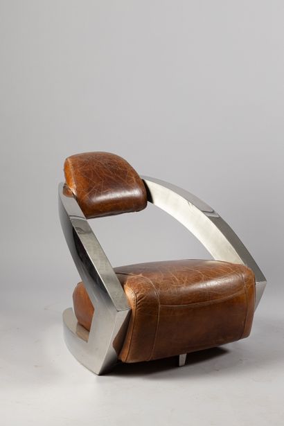 CONTEMPORARY PRODUCTION
Pair of 