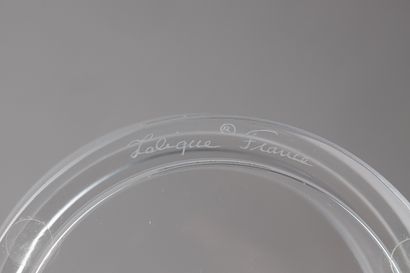 LALIQUE France, modèle Dahlia - Bonbonnière...
