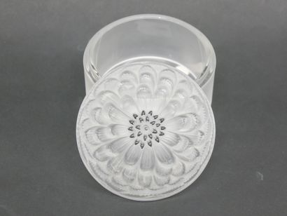 MAISON LALIQUE
« Dahlia » modèle intialement...