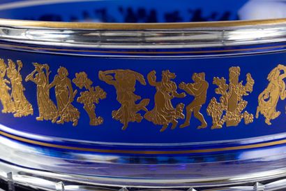 CRISTAL DE BOHEME ATTRIBUE A MOSER KARLSBAD
«...