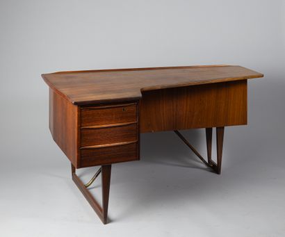 PETER LOVIG NIELSEN (1915-1989) DESIGNER...