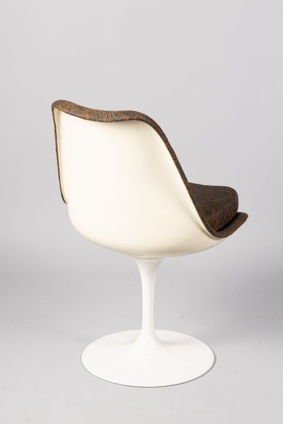 EERO SAARINEN (1910-1961) DESIGNER & KNOLL...