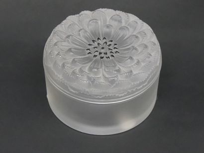 MAISON LALIQUE
« Dahlia » modèle intialement...