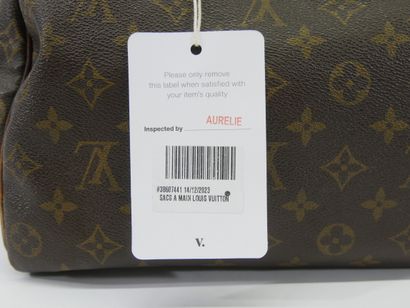 Louis VUITTON
Modèle SPEEDY
Sac porté main...