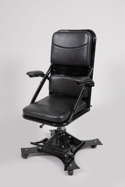 MONTAGE SECONDE MOITIE DU XXE SIECLE
Fauteuil...