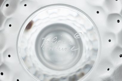 LALIQUE France, modèle Cactus - Flacon boule...