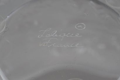 LALIQUE France - Coupelle en verre moulé...