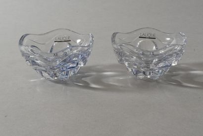 LALIQUE France - Paire de coupelles en verre...