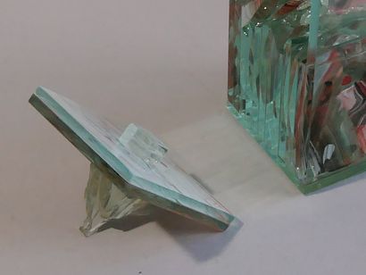 SAILLARD Hugues
Coffre rectangulaire en verre...