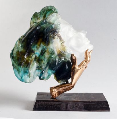 LOHE Yves
Main sur un visage,
Sculpture en...