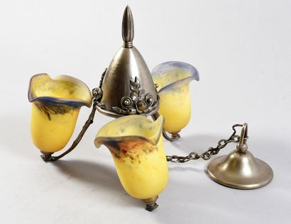 LE VERRE FRANCAIS (production récente)
Suspension...
