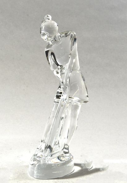 BACCARAT - Golfeuse en cristal moulé. 
haut...