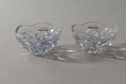 LALIQUE France - Paire de coupelles en verre...