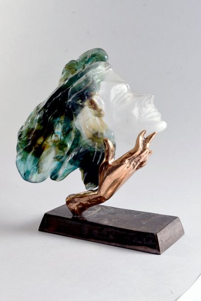 LOHE Yves
Main sur un visage,
Sculpture en...