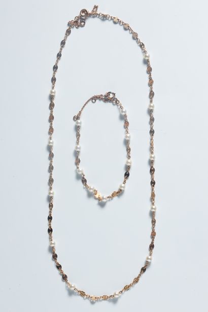 Parure : Collier et bracelet en perles de...