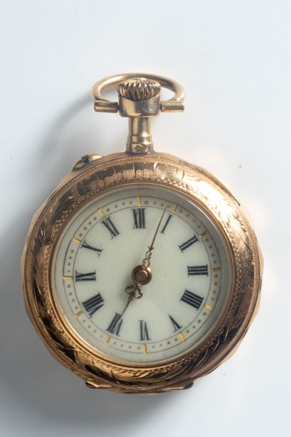 Montre de col et contre boîtier en or jaune...
