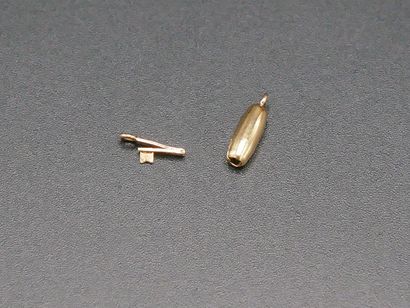 Necklace clasp in yellow gold (750 thousandths)....