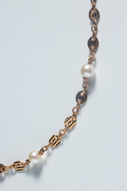 Parure : Collier et bracelet en perles de...