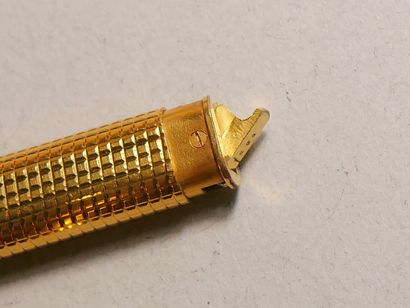 CARTIER, Must, modèle 