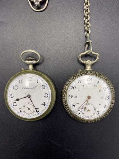 Lot de bijoux fantaisie: 2 montres gousset,...