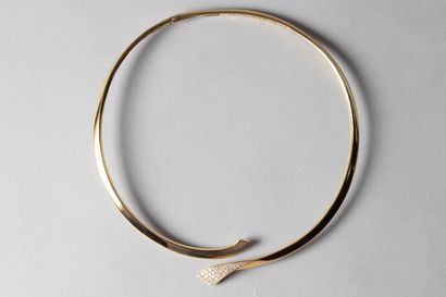 Collier torque en or jaune (750 millièmes)...