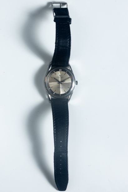 UNIVERSAL GENEVE
Polerouter Electric, ref....