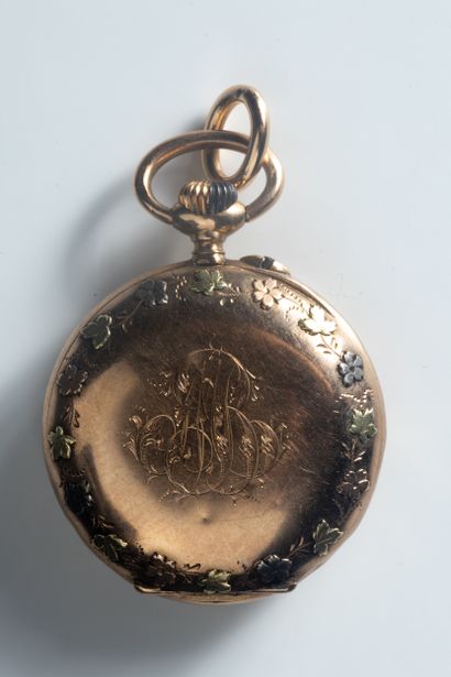 Montre de col et contre boîtier en or jaune...