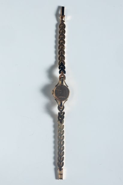 LACORDA. Montre bracelet de dame en or jaune...