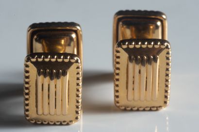 Pair of yellow gold (750 thousandths) rectangular...