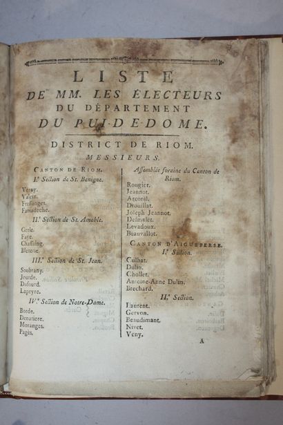 [Auvergne Révolution]. 2 volumes :
Recueil...