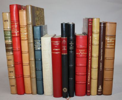 [AUVERGNE]. 13 volumes reliés, dont : 
Des...