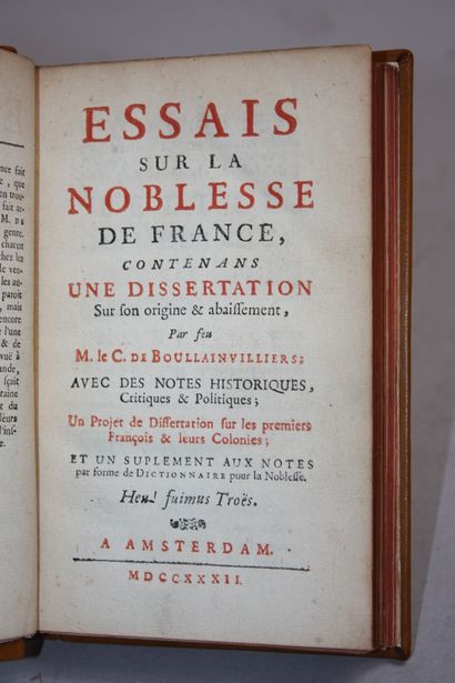 BOULLAINVILLIERS (Comte de). Essais sur la...