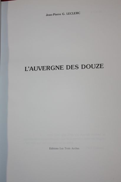 [AUVERGNE]. 13 volumes reliés, dont : 
Des...