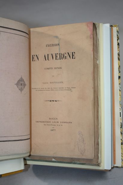 [AUVERGNE VARIA]. 2 forts vol. in-8. Demi-basane...