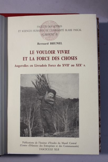 3 Monographies FOREZ.
GUELON (P.-F.). Vollore...