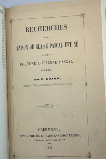 AUVERGNE. 3 in-8 volumes, full green, gray...
