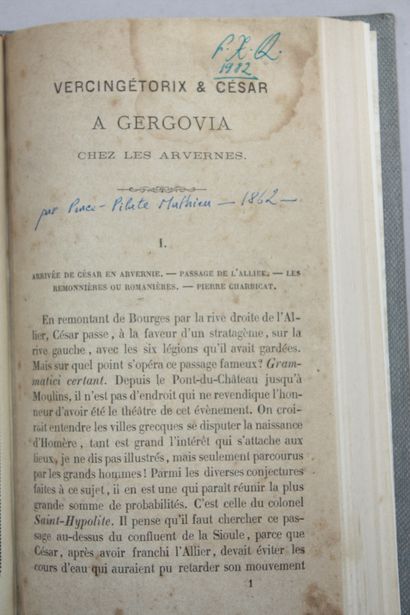 AUVERGNE. 3 in-8 volumes, full green, gray...